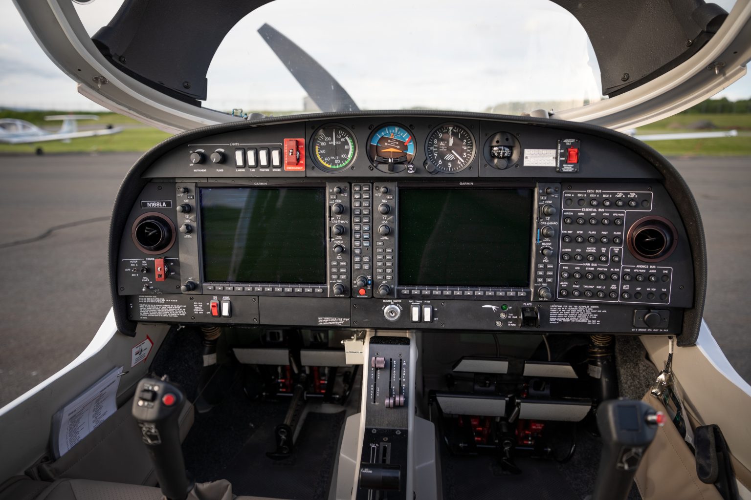 Get your License and Ratings Fast with Accelerated Training at Take