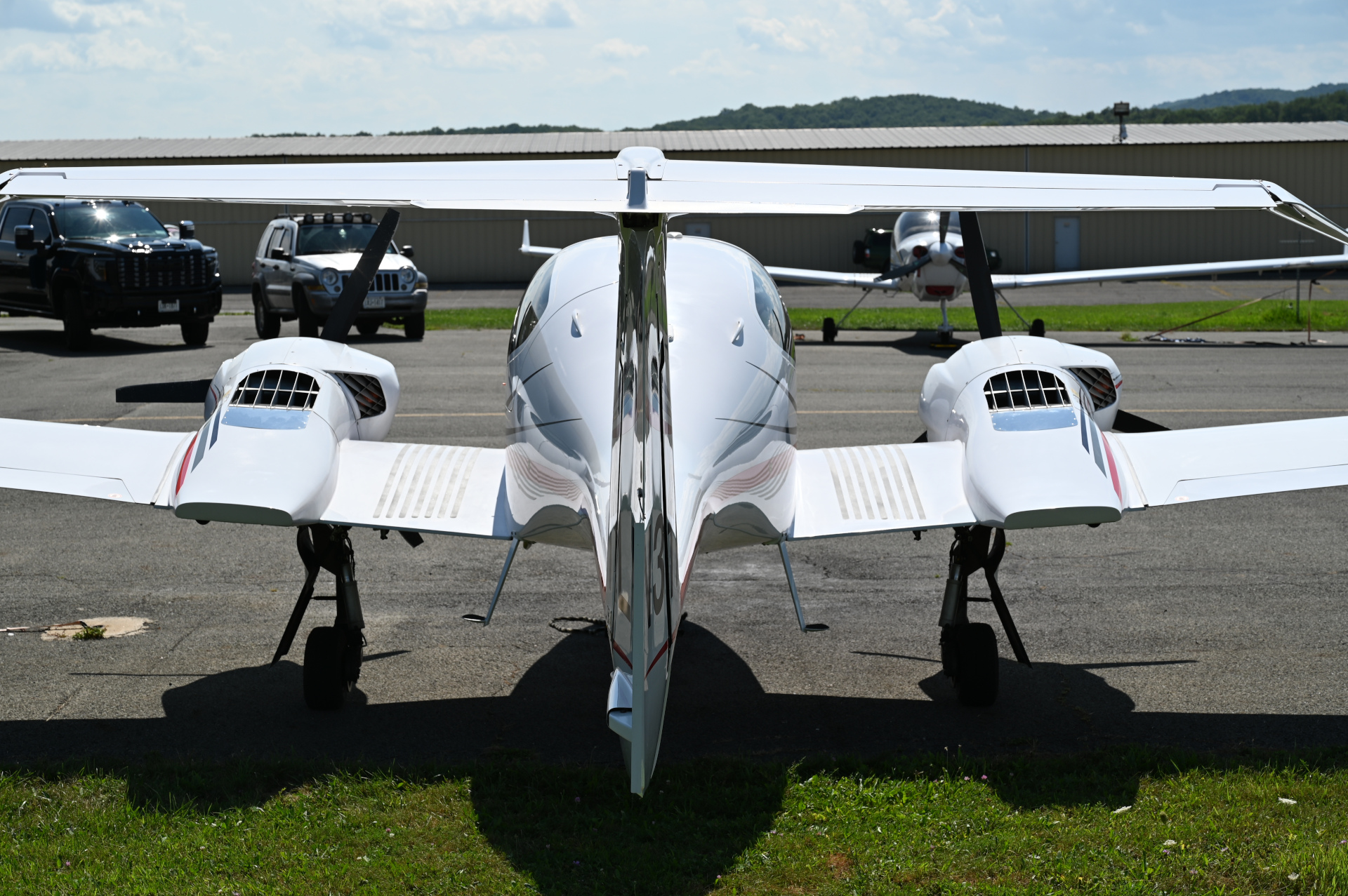 2005 DIAMOND DA42