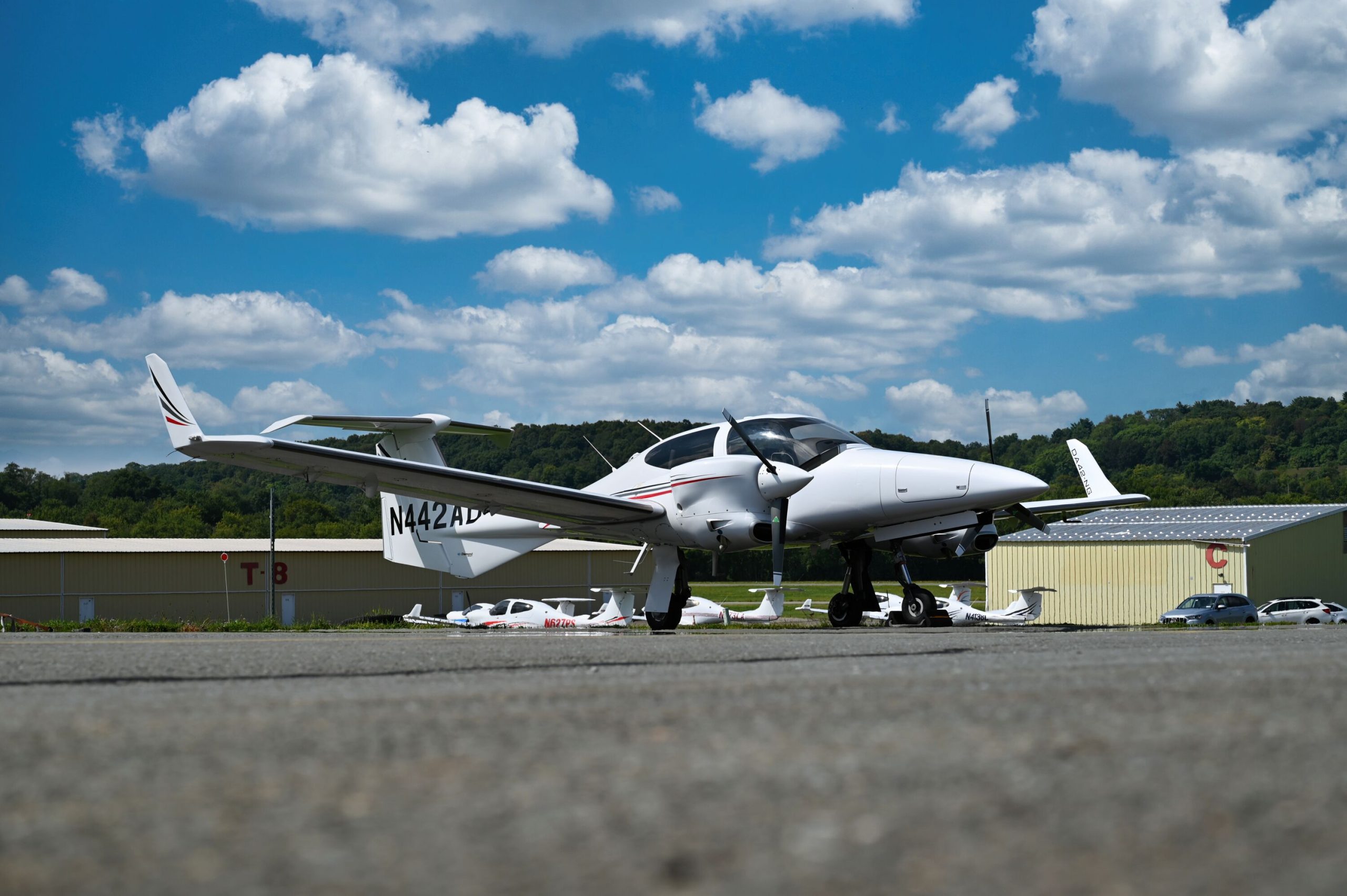 2007 DIAMOND DA42