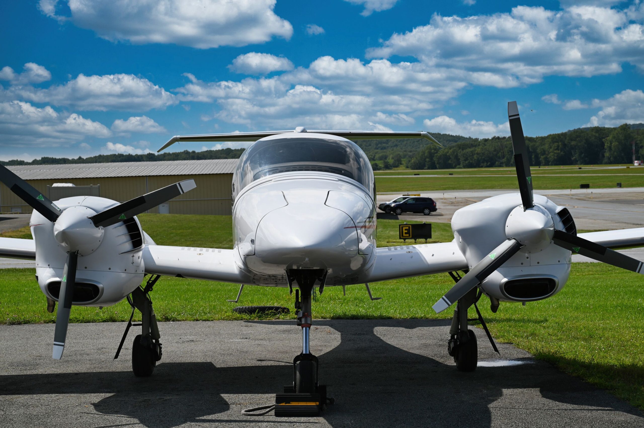 2007 DIAMOND DA42