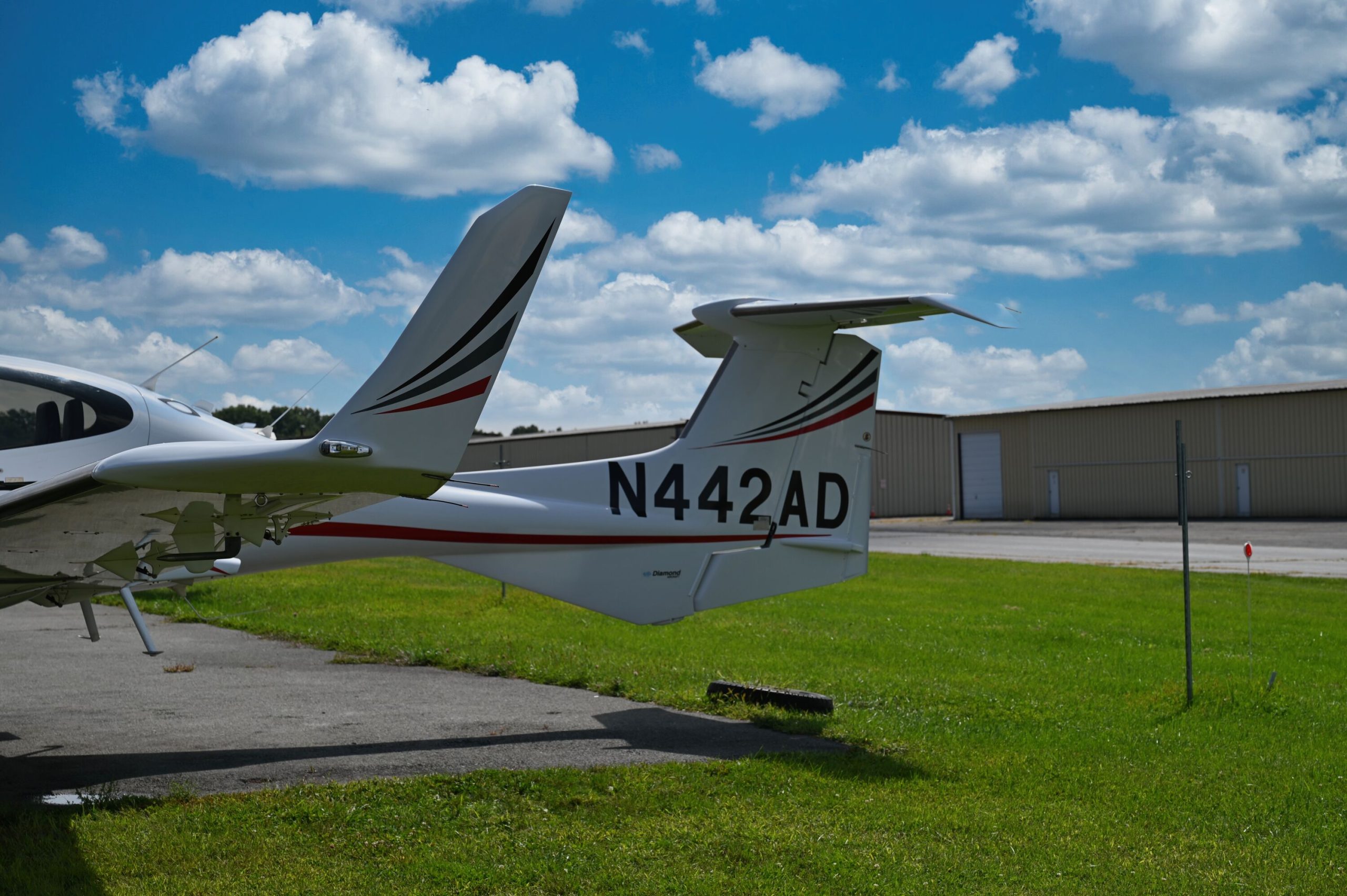 2007 DIAMOND DA42