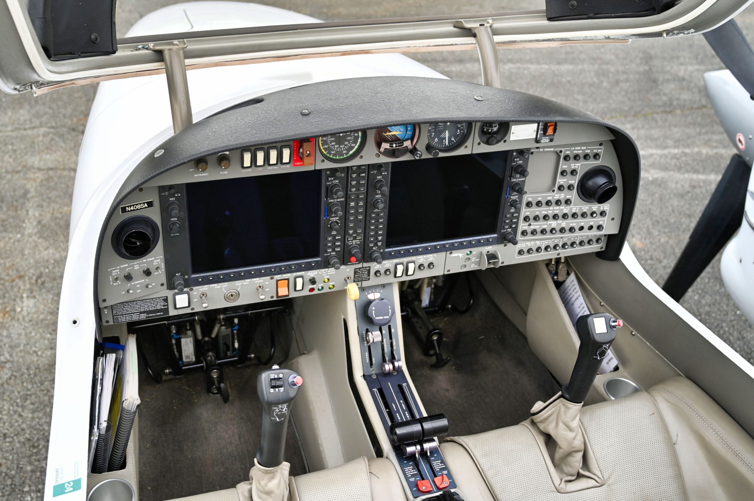 2007 DIAMOND DA42