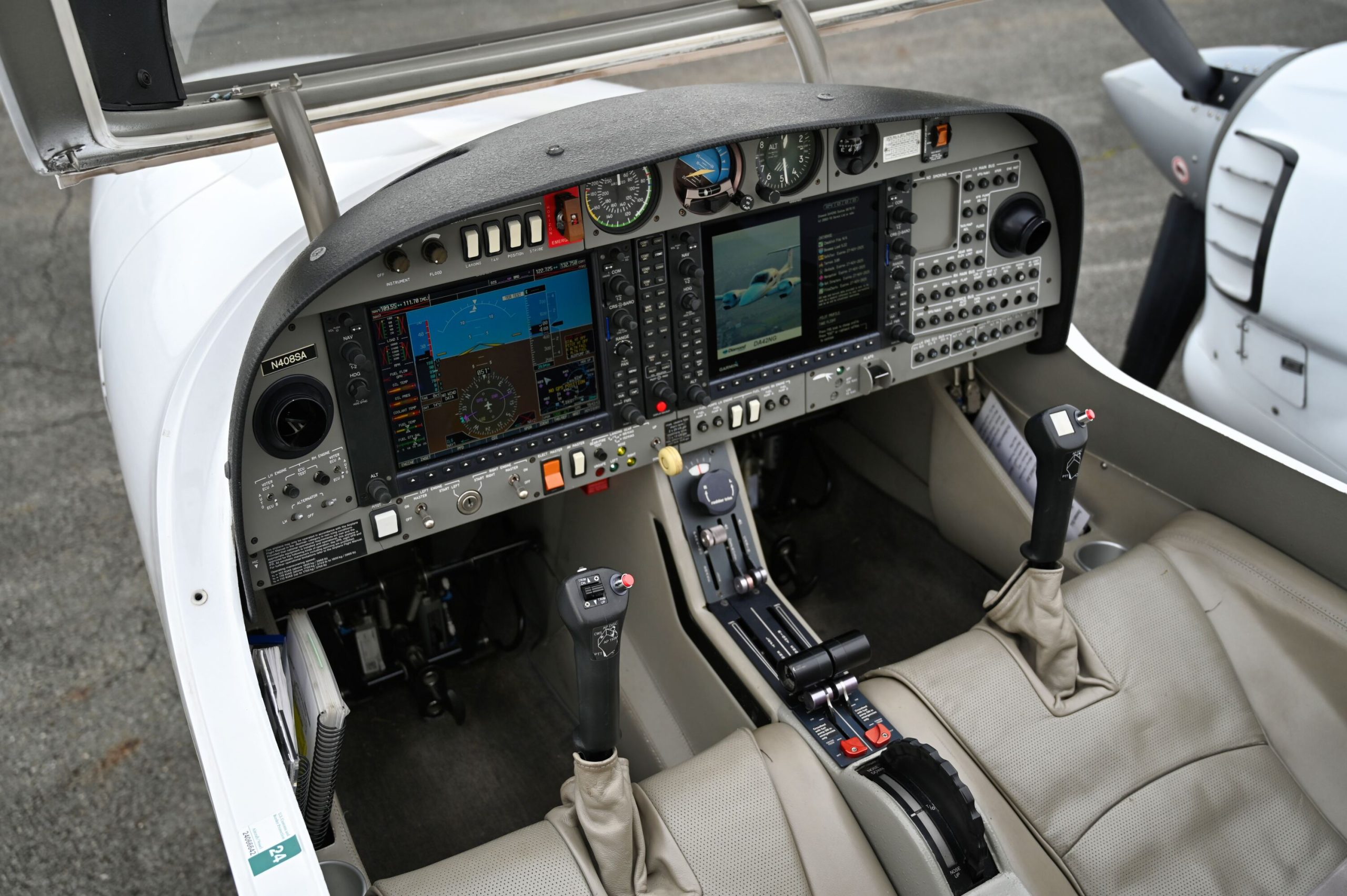 2007 DIAMOND DA42